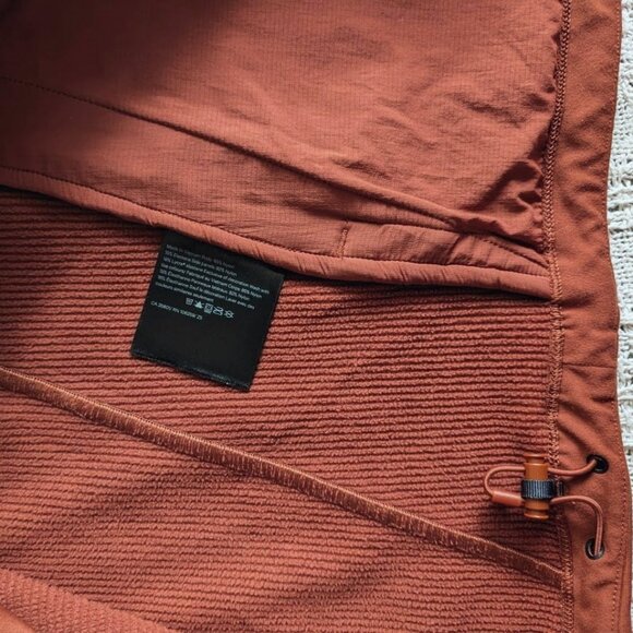 Men's Lululemon Fleece Back Soft Shell Jacket Coat Burnt Orange Terracotta XL - Picture 7 of 9